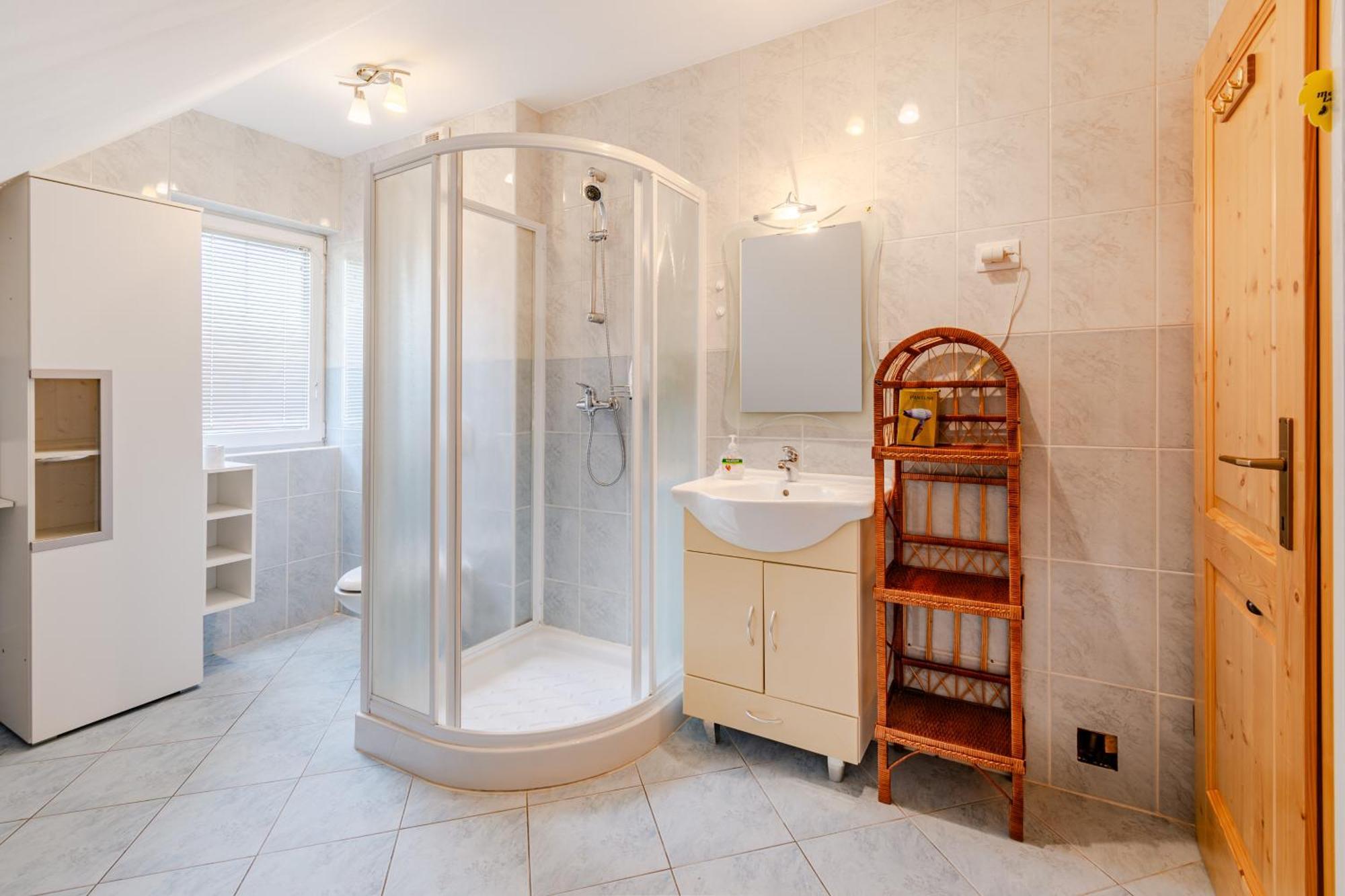 Apartment Pr' Stajercu With Free Onsite Parking Бовец Екстер'єр фото