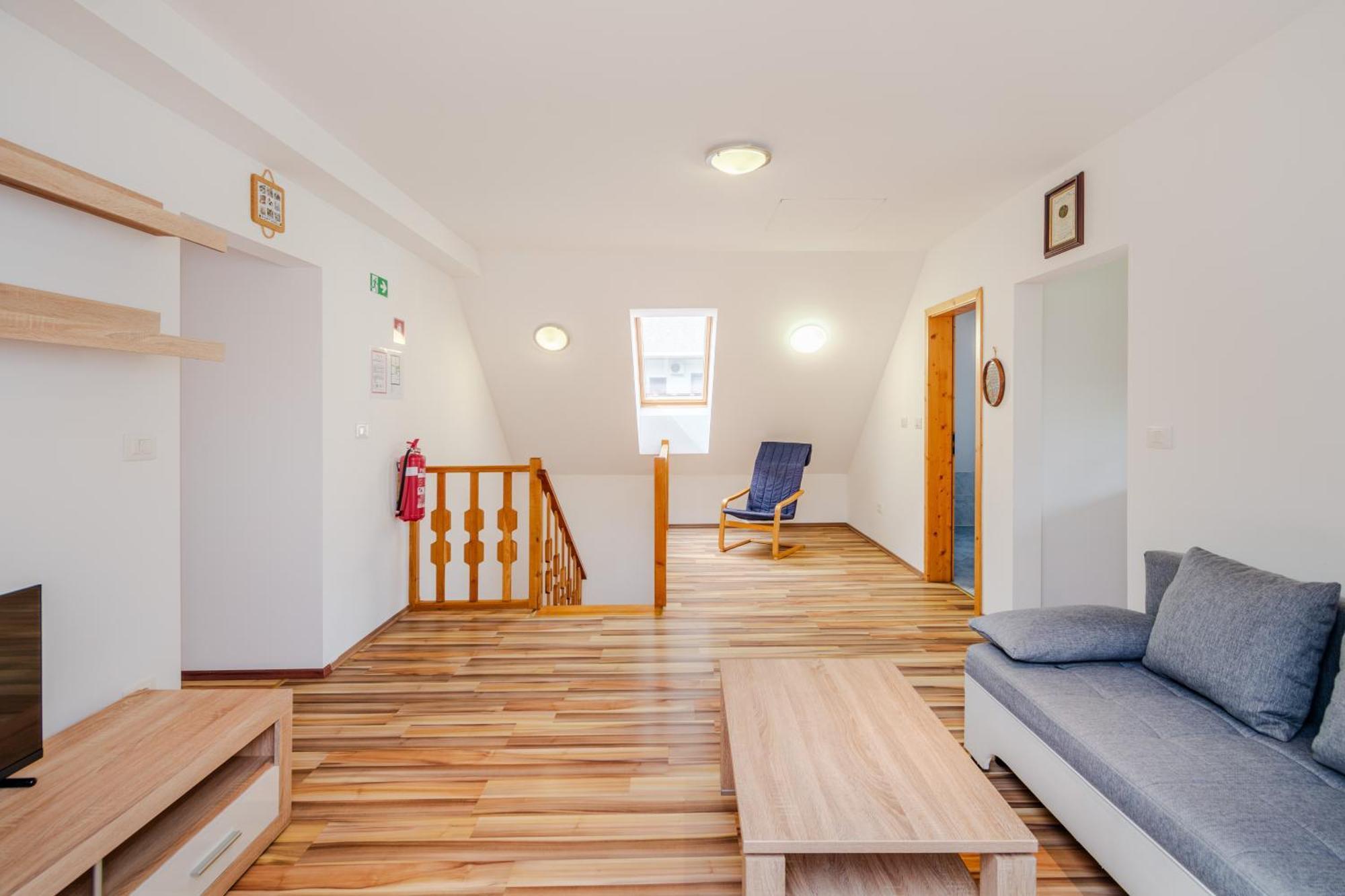 Apartment Pr' Stajercu With Free Onsite Parking Бовец Екстер'єр фото